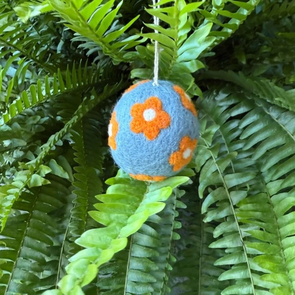 New🌟Anthropologie-Felt Floral Egg Ornament
